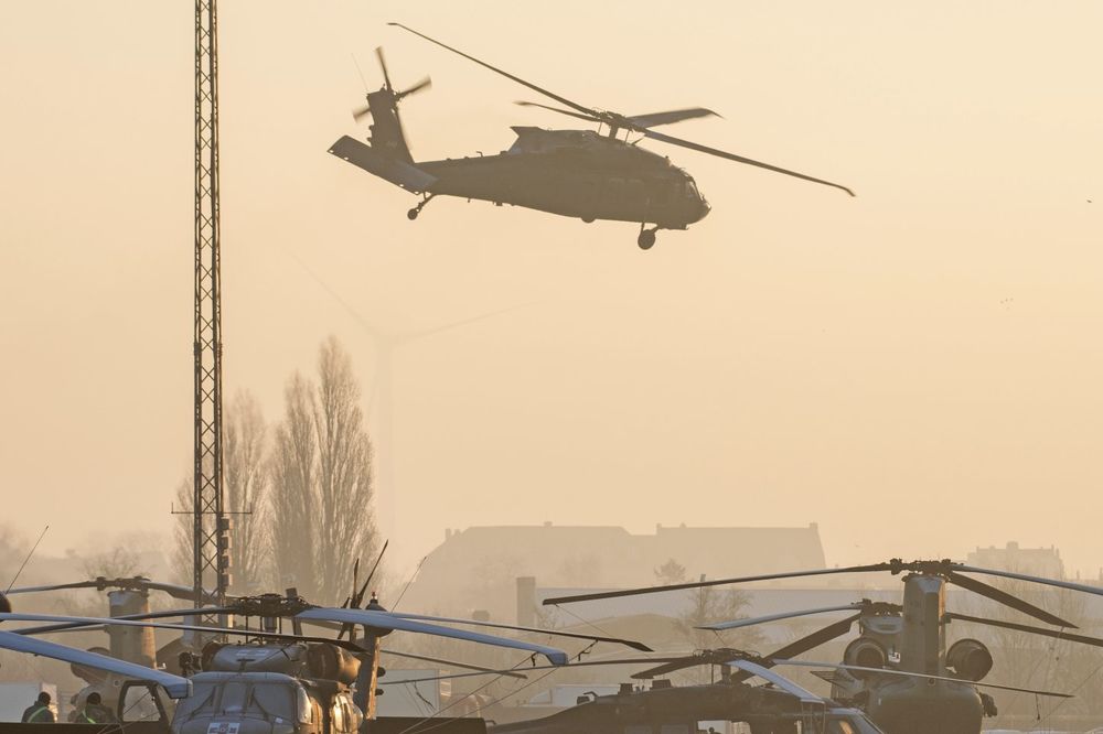 AMERI NAORUŽAVAJU HRVATE: Kongres SAD odobrio prodaju helikoptera Blek hok Zagrebu
