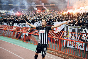 LEONARDO ODLAZI U PAOK: Grci uzimaju Partizanu najboljeg igrača?!