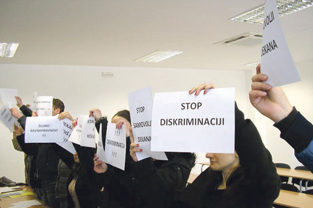 PROTEST NA EKONOMSKOM FAKULTETU U BUJANOVCU: Studenti protiv diskriminacije