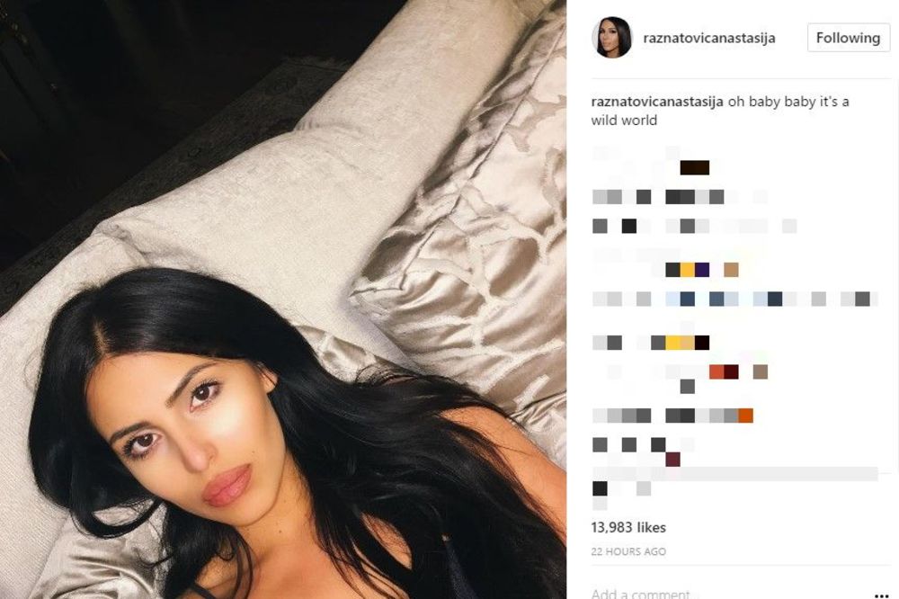 (FOTO) PREKRIVENA SAMO KOSOM: Anastasija objavila PROVOKATIVNE fotke iz kreveta i ZAPALILA Instagram