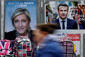 PLJUŠTE OPTUŽBE! Le Pen: Makron je SLAB! Protivkandidat odgovara: Ona promoviše MRŽNJU i izolaciju!
