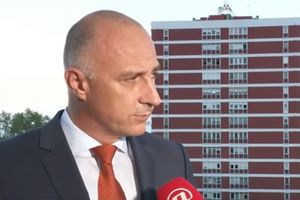 (VIDEO) NIJE KUČAR, VEĆ KU..C! Hrvatski političar prekrstio predsednicu stranke u muški polni organ