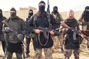 OPASNI POSLOVI KRVNIKA: Haradinaj prodaje oružje džihadistima
