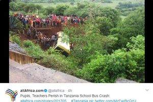 TRAGIČNA NESREĆA: Prevrnuo se školski autobus, poginulo 27 dece i tri učitelja