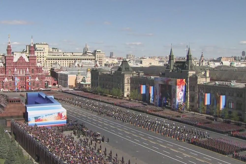 (UŽIVO VIDEO) MOSKVA SE TRESE: Generalna proba vojne parade za Dan pobede!