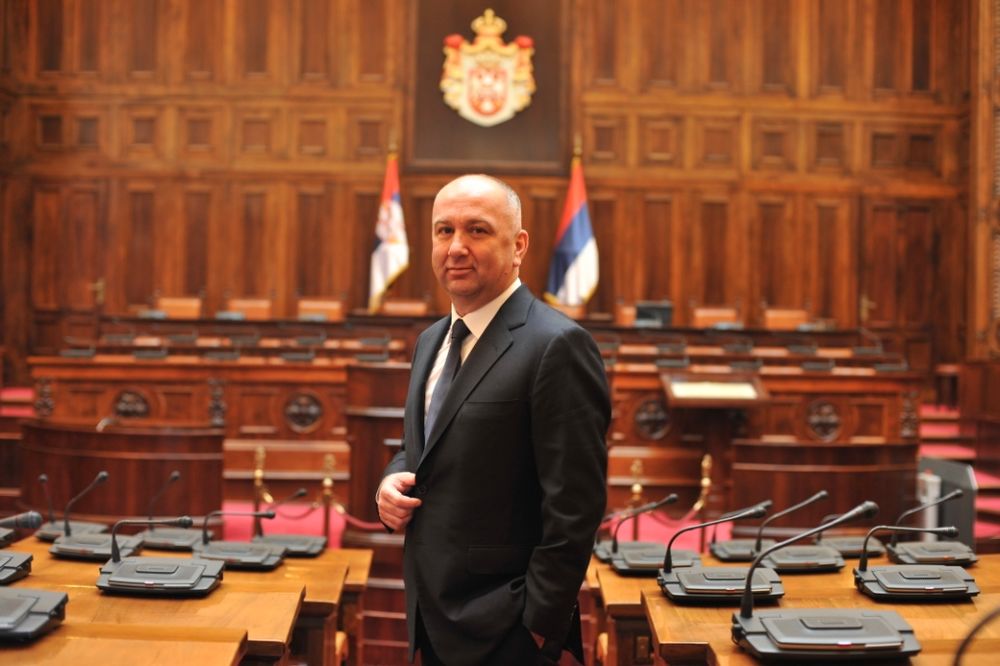 PREDSEDNIK SRPSKE NARODNE PARTIJE: Popović pozvao na UJEDINJENJE radi očuvanja Ustava Srbije
