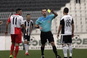 ŠOK U HUMSKOJ: Sudija koji je zavio Partizan u crno sudi protiv Radničkog u Nišu?