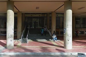 HITNO EVAKUISAN HEMIJSKI FAKULTET U BEOGRADU: Studentima i zaposlenima naređeno da odmah izađu, curi ugljen-dioksid