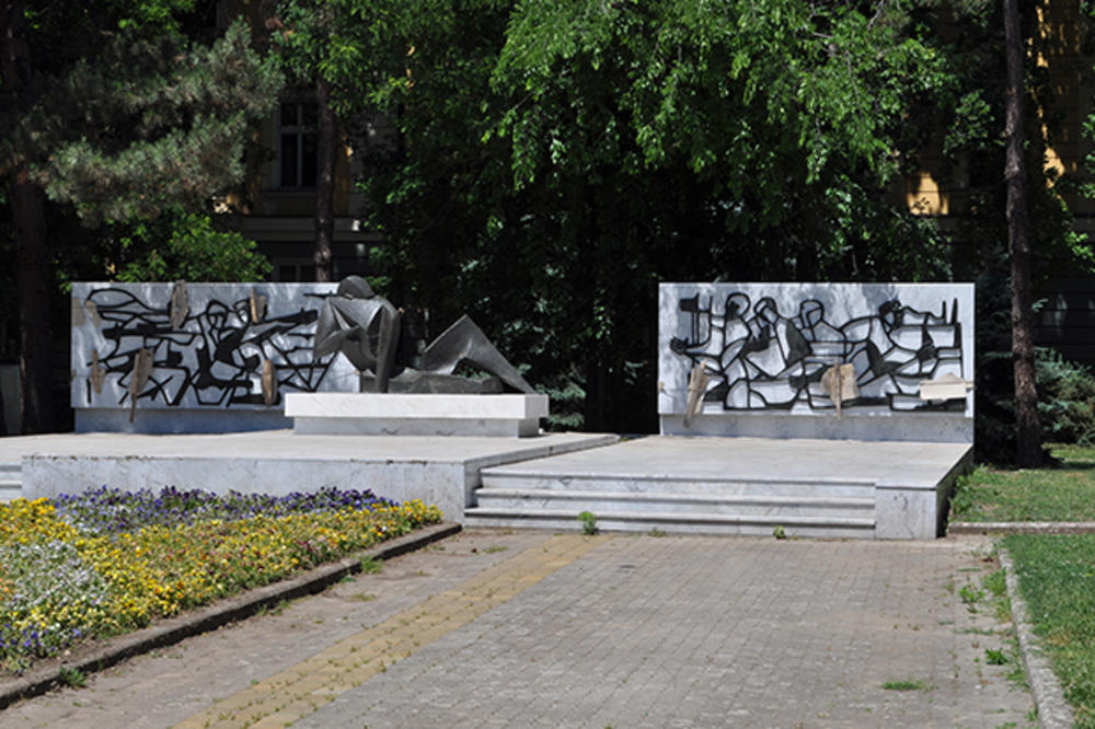 KIKINĐANI KONAČNO DOČEKALI: Obnovljen spomenik žrtvama fašizma u centru grada