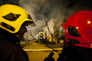 GORELO U CENTRU BEOGRADA: U požaru u Krunskoj jutros stradala žena