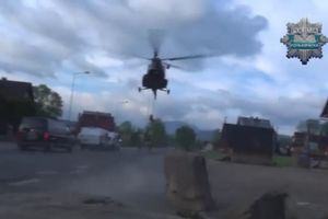 ONO KAD LETIŠ I SEJEŠ GRANATE: Poljski policajci izgubili dva projektila iz helikoptera pa sad mole poštene nalazače da se jave!