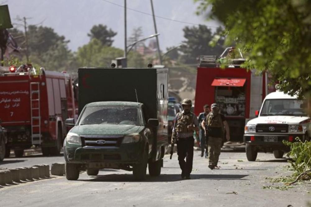 MASAKR U AVGANISTANU: 5 bombaša samoubica napali policijsku stanicu, gomile mrtvih i ranjenih