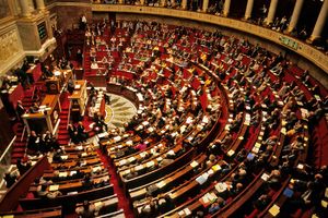 PRVI PORAZ KORONA MERA: Francuski opozicionari u parlamentu oborili kovid propusnice! Šamar Makronu! VIDEO
