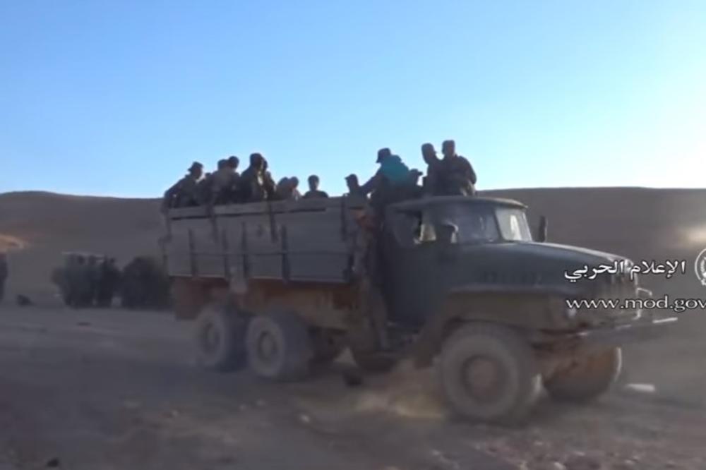 (VIDEO) NAPREDUJU: Sirijska vojska gazi džihadiste na putu za Dejr el Zor
