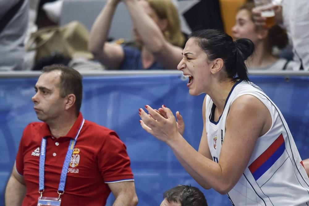 ŠAMPIONKE EVROPE IMAJU JASNU SITUACIJU: Košarkašice Srbije za prolazak u doigravanje i borbu za četvrtfinale treba da urade ovo