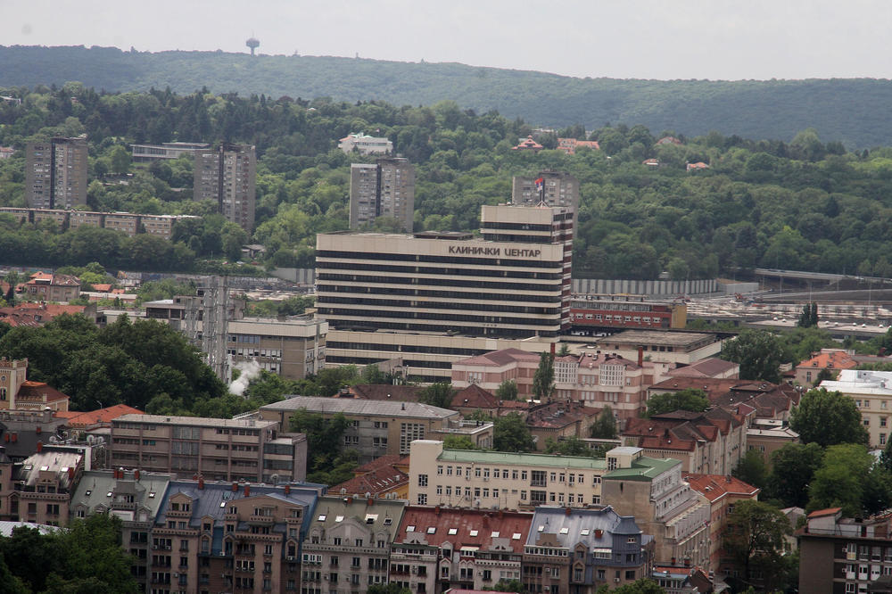 KLINIČKI CENTAR SRBIJE:  Zabranjene posete pacijentima zbog virusnih infekcija!