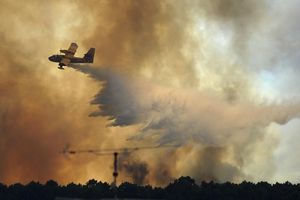OPET GORI PORTUGALIJA: Vatrogasci prošli sa teškim opekotinama, nekoliko otrovano dimom