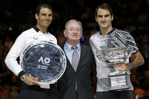LEGENDARNI AUSTRALIJANAC IZAZIVA: Dajte Federeru i Nadalu drvene rekete