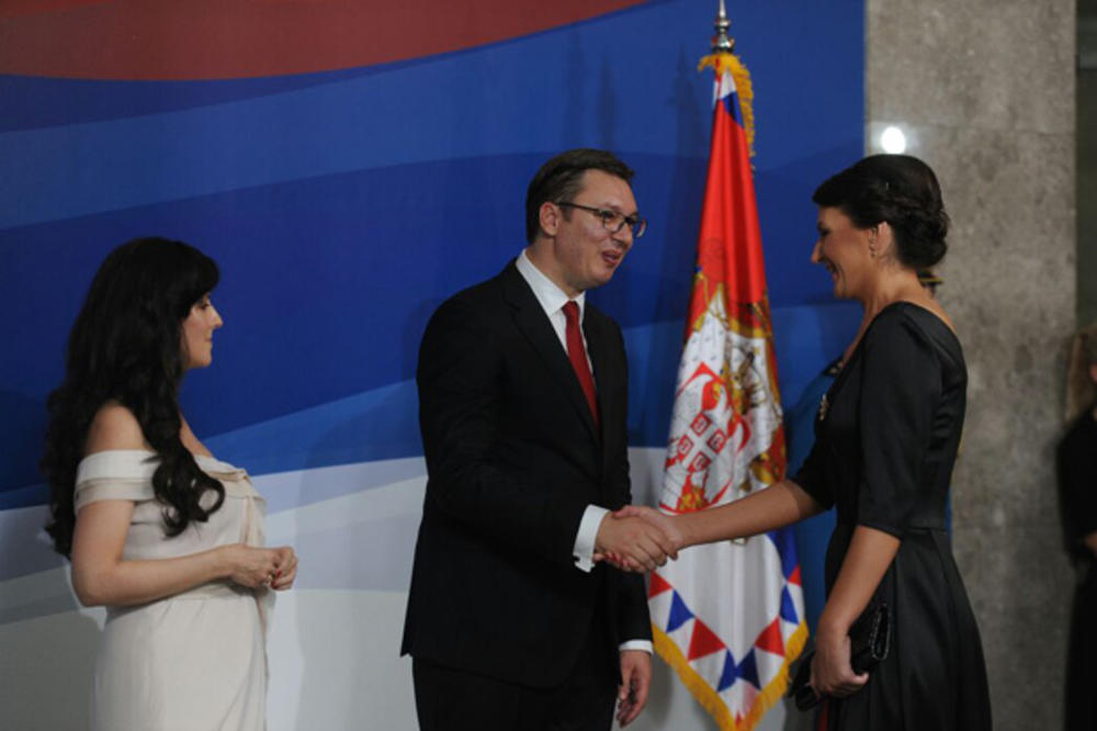 INAUGURACIJA U PALATI SRBIJA Vučić: Promenili smo se i spremni smo da menjamo, Srbija želi život