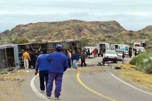 TRAGEDIJA U ARGENTINI: Najmanje 15 mrtvih u đačkom autobusu
