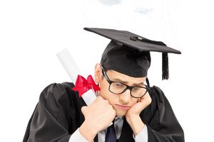 SUMNJIVA SVEDOČANSTVA PREPLAVILA CRNU GORU: Više diploma uvezu nego što proizvedu