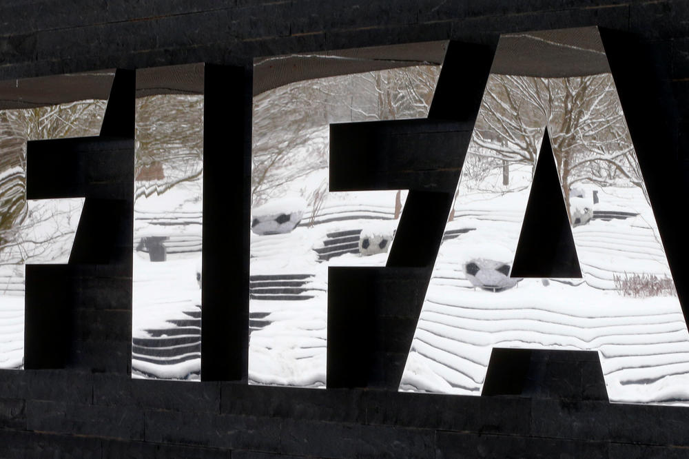 FIFA NEMILOSRDNA Sudija doživotno suspendovan! Ponavlja se meč Južne Afrike i Senegala