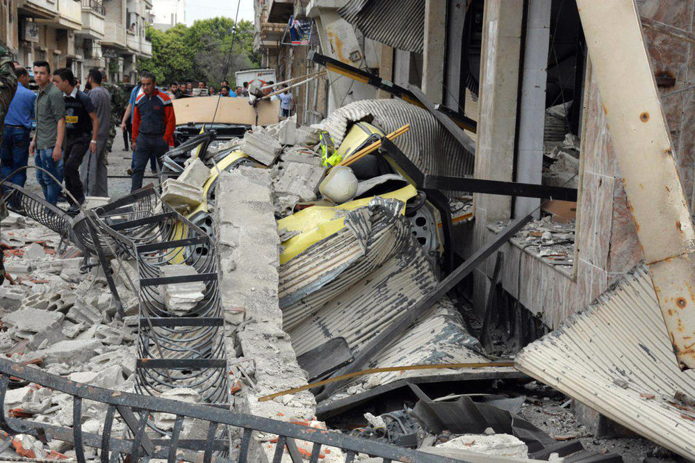 KRVAVI NAPAD NA IZBEGLICE: U eksploziji automobila bombe stradalo 20 ljudi