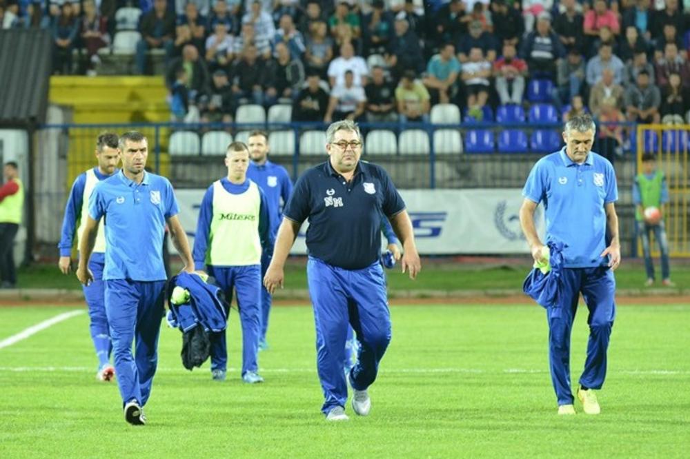 PUKLA LOPTA U LUČANIMA: Mladost i Mačva odigrali bez golova