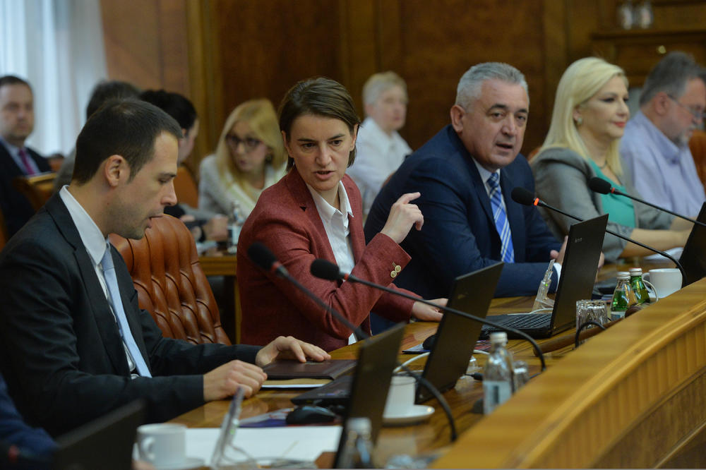 KABINET ANE BRNABIĆ NA OKUPU U NEMANJINOJ: Ovo su prve odluke nove Vlade Srbije
