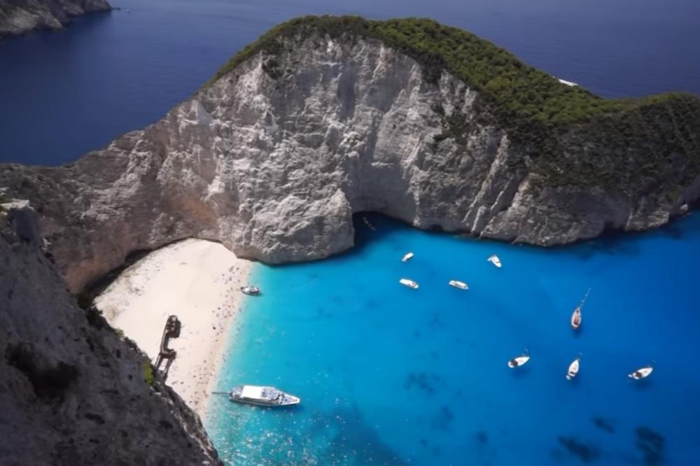 PLANIRALI STE GRČKU, SPREMITE SE ZA DRUGAČIJI ODMOR: Ovo je novi pravilnik ponašanja na grčkim plažama!