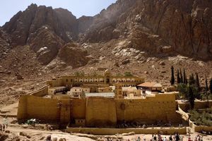 DREVNI HIPOKRATOV RUKOPIS Tekst oca medicine pronađen u udaljenom egipatskom manastiru?