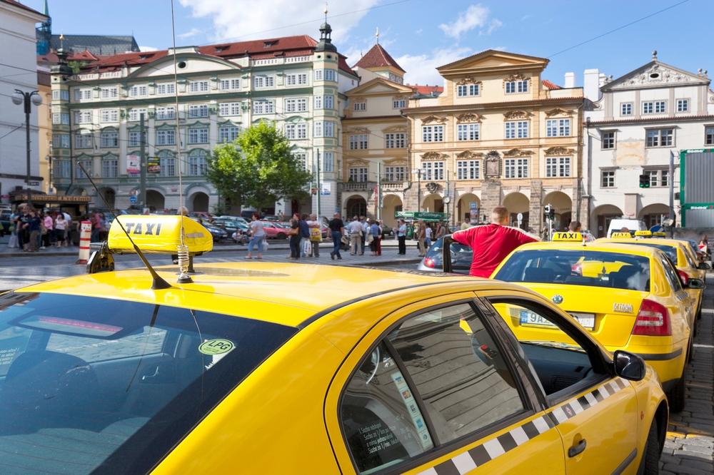 BELOSVETSKA PLJAČKA: Taksista vožnju od 14 kilometara naplatio čak 280 evra