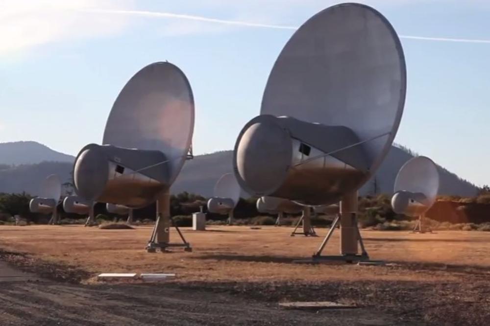 (VIDEO) UHVAĆENA PORUKA IZ SVEMIRA: Misteriozni vanzemaljski signali raspametili naučnike!
