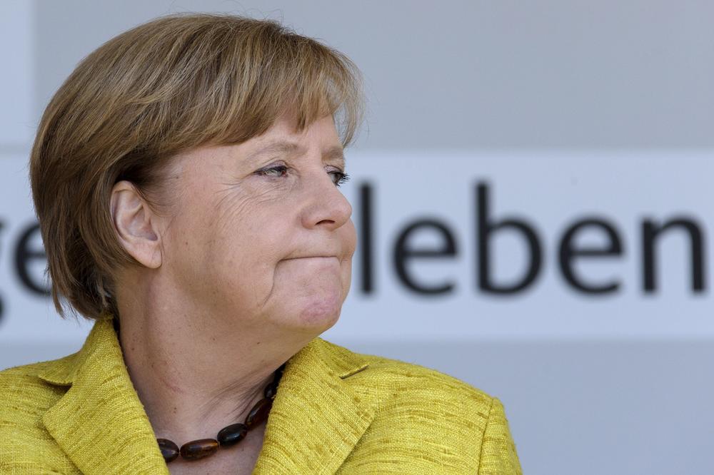 U NEMAČKOJ NA POMOLU VELIKA KOALICIJA: Merkelova formira vladu sa dosadašnjim rivalom?