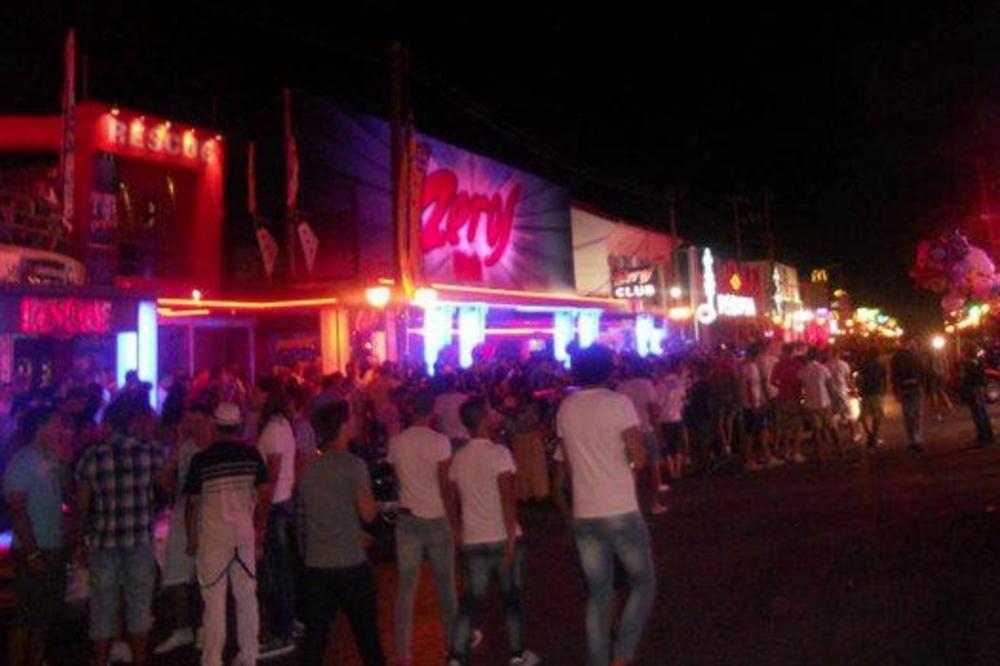 ZABRANJEN ULAZ: Srbe ne puštaju u neke klubove i kafiće na Zakintosu