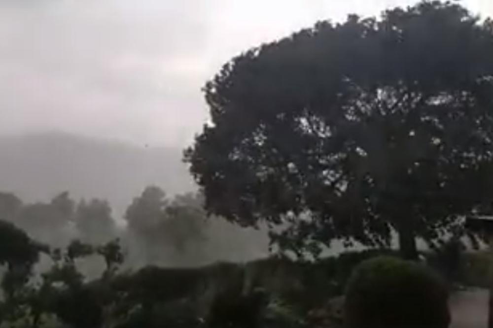 (VIDEO) STIGLO I NEVREME: Istra na udaru jakih oluja i pljuskova, naglo pale temperature