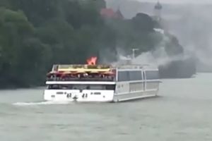 (VIDEO) DRAMA NA DUNAVU: Osam članova posade završilo u bečkoj bolnici posle požara na brodu!