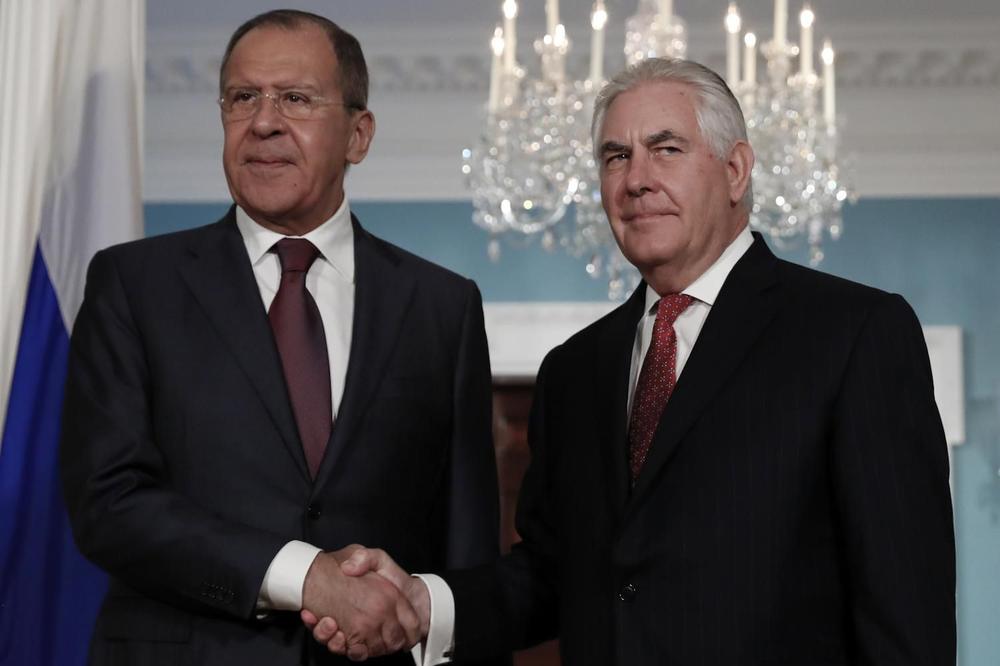 SASTALI SE LAVROV I TILERSON: Evo o čemu su razgovarali visoki zvaničnici Rusije i Amerike