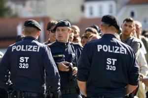 AUSTRIJA POJAČAVA KONTROLU GRANICA: Vojska pomaže policiji u sprečavanju ilegalnih prelazaka migranata!