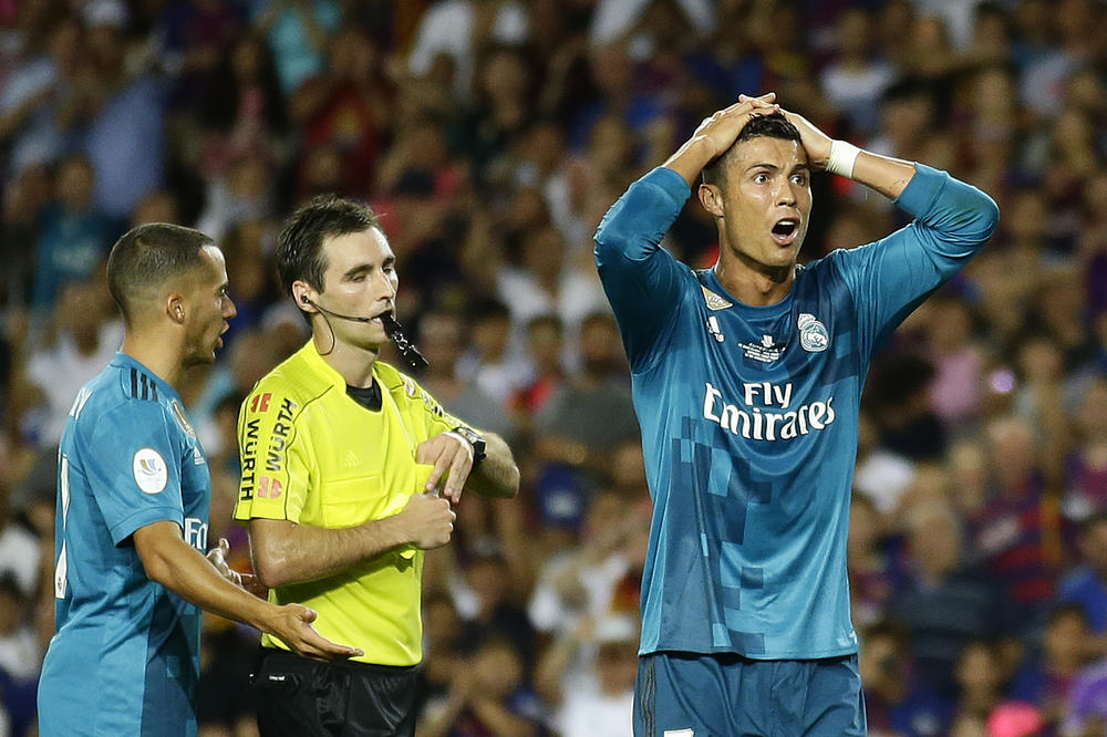 NOVA BOMBA: Ronaldo napušta Real i vraća se u Englesku