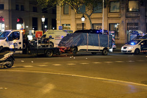 NOVI DETALJI TRAGEDIJE: Policija pronašla tri kombija povezana sa terorističkim napadima u Barseloni