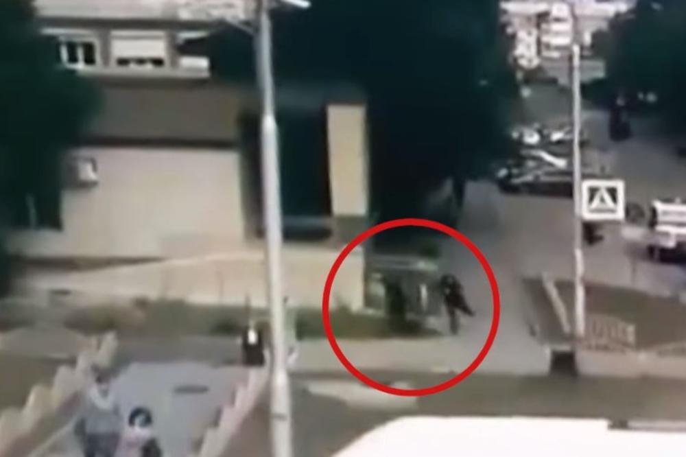 (VIDEO) OVAKO JE PAO KRVNIK IZ SIBIRA: Policajac ga savladao posle jurnjave!