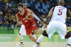 GLAVOBOLJA ZA ĐORĐEVIĆA: Nikola Kalinić razmišlja da propusti Evrobasket, evo razloga za to