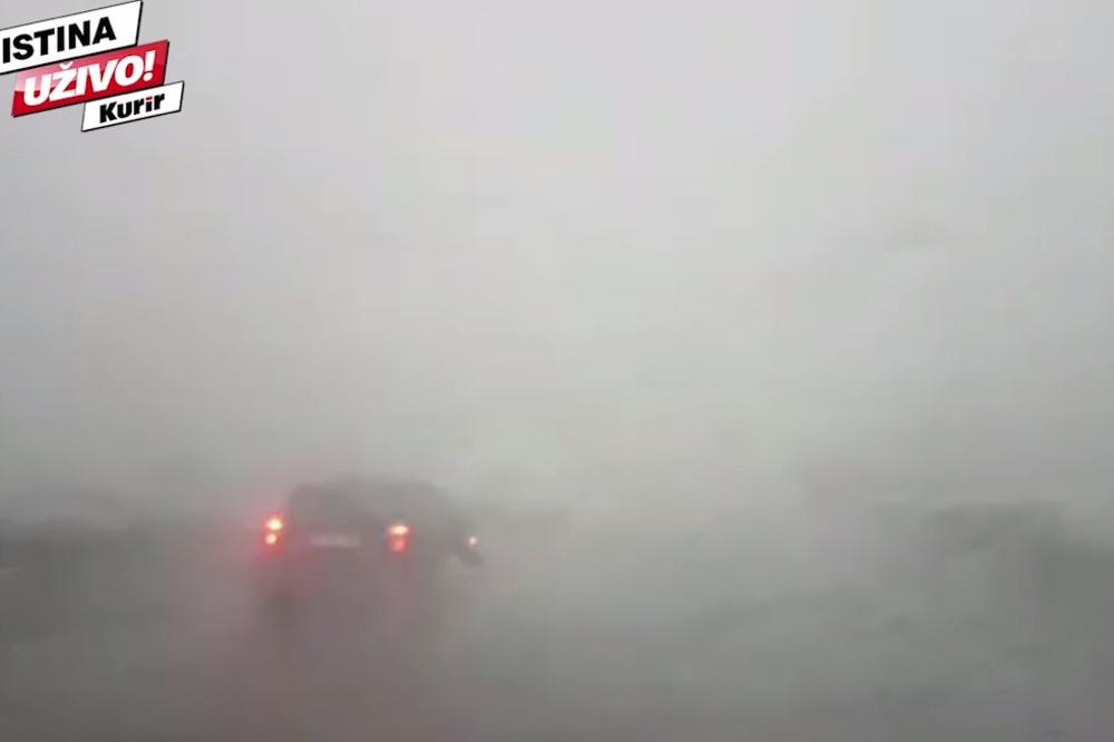 (KURIR TV) NEVREME ZAHVATILO SRBIJU: Ovako izgleda vožnja auto-putem Beograd Novi Sad po jakom pljusku