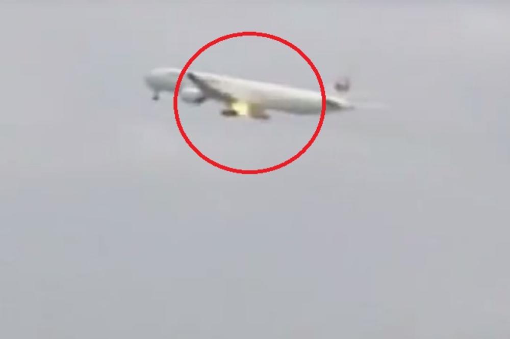 (VIDEO) PTICA NAPRAVILA HAOS! BOING SA 230 PUTNIKA MORAO PRINUDNO DA SLETI: Čuli smo pet pucnjeva i avion je počeo da se trese!