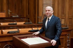 KRIK OTKRIVA: Ministar Nenad Popović u Rajskim papirima! TEŽAK NAJMANJE 75 MILIONA DOLARA