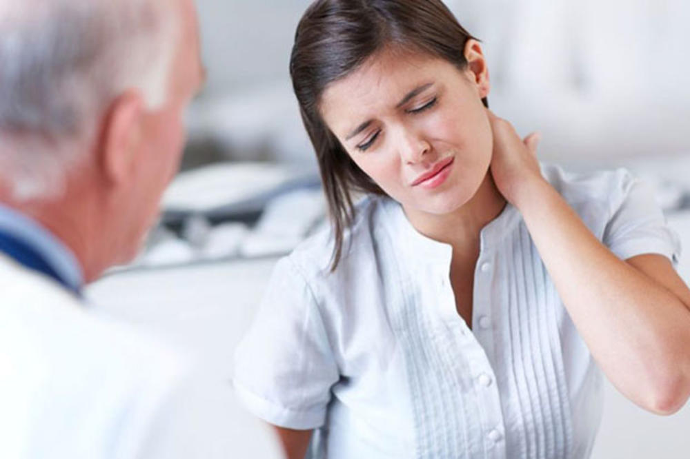 MASAŽA KOD KUĆE: Preko 85% ljudi pati od bolova u vratu, a ni ne znaju da je ovo spas!