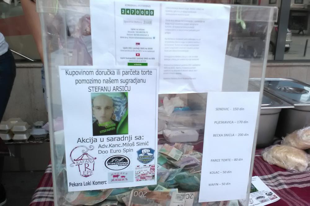 HUMANITARNA AKCIJA U VRANJU: Prodavali kolače, a prikupljeni novac dali za lečenje Stefana Arsića obolelog od karcinoma