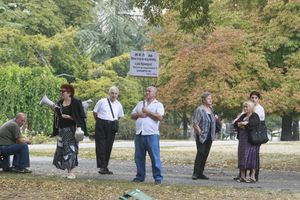 Bivši radnici IKL protestovali ispred Predsedništva Srbije