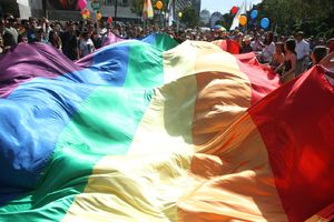 PARADA PONOSA U SUBOTU: Traže da se transrodnim osoba omogući pravna vidljivost
